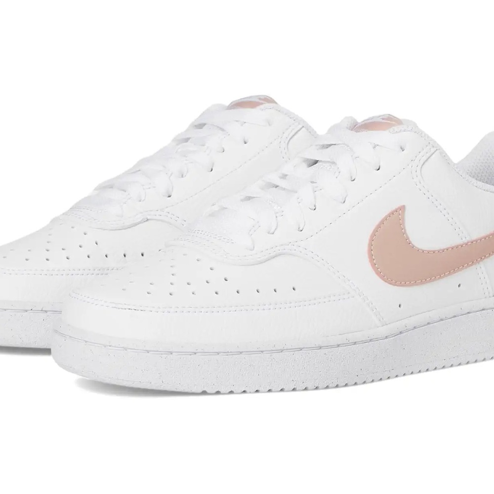 Nike Women's White and Light Pink Sneakers